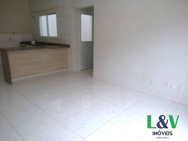 #1027 - Apartamento para Locação em Louveira - SP - 1