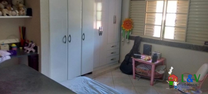 Casa à venda com 2 quartos, 165m² - Foto 18