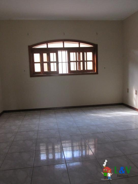 Casa à venda com 3 quartos, 250m² - Foto 5