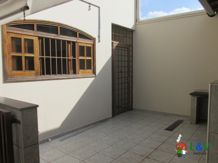 Casa à venda com 3 quartos, 250m² - Foto 34