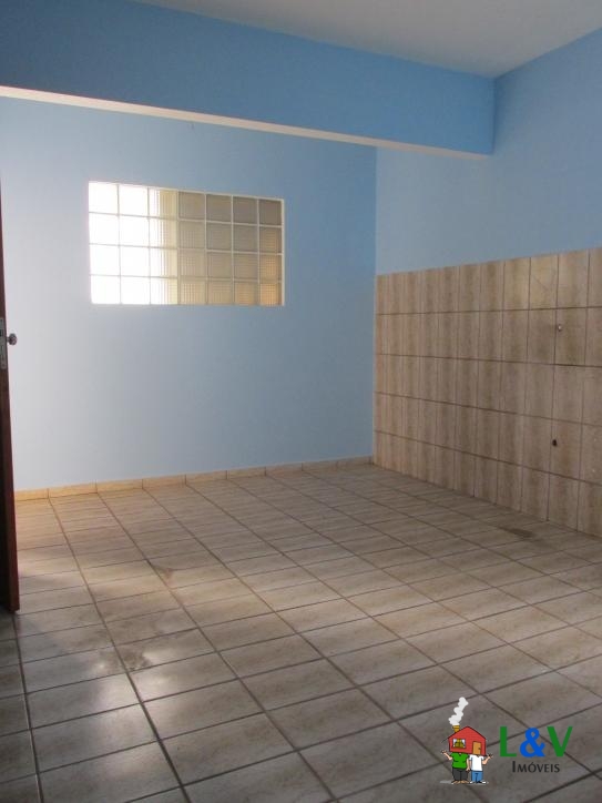 Casa à venda com 3 quartos, 250m² - Foto 35