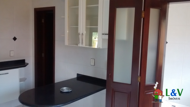 Casa de Condomínio à venda com 3 quartos, 380m² - Foto 6