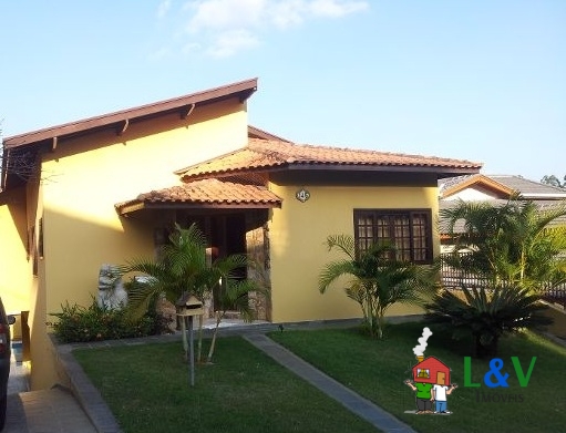 Casa de Condomínio à venda com 3 quartos, 260m² - Foto 1