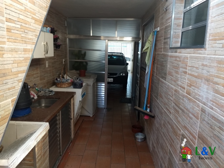 Casa à venda com 2 quartos, 200m² - Foto 10