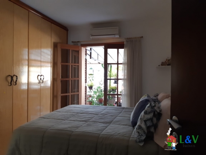 Casa à venda com 3 quartos, 130m² - Foto 5