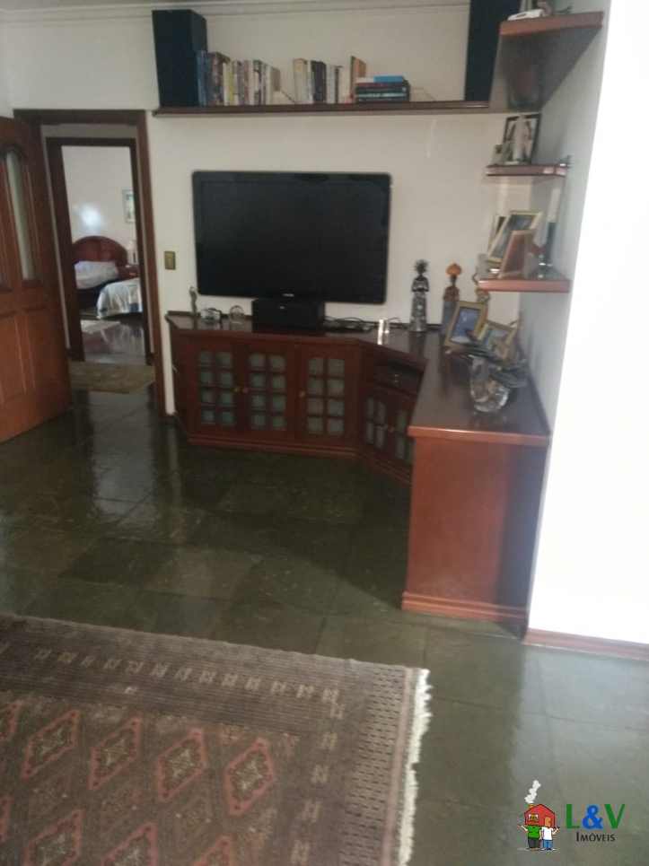 Casa de Condomínio à venda com 3 quartos, 600m² - Foto 18