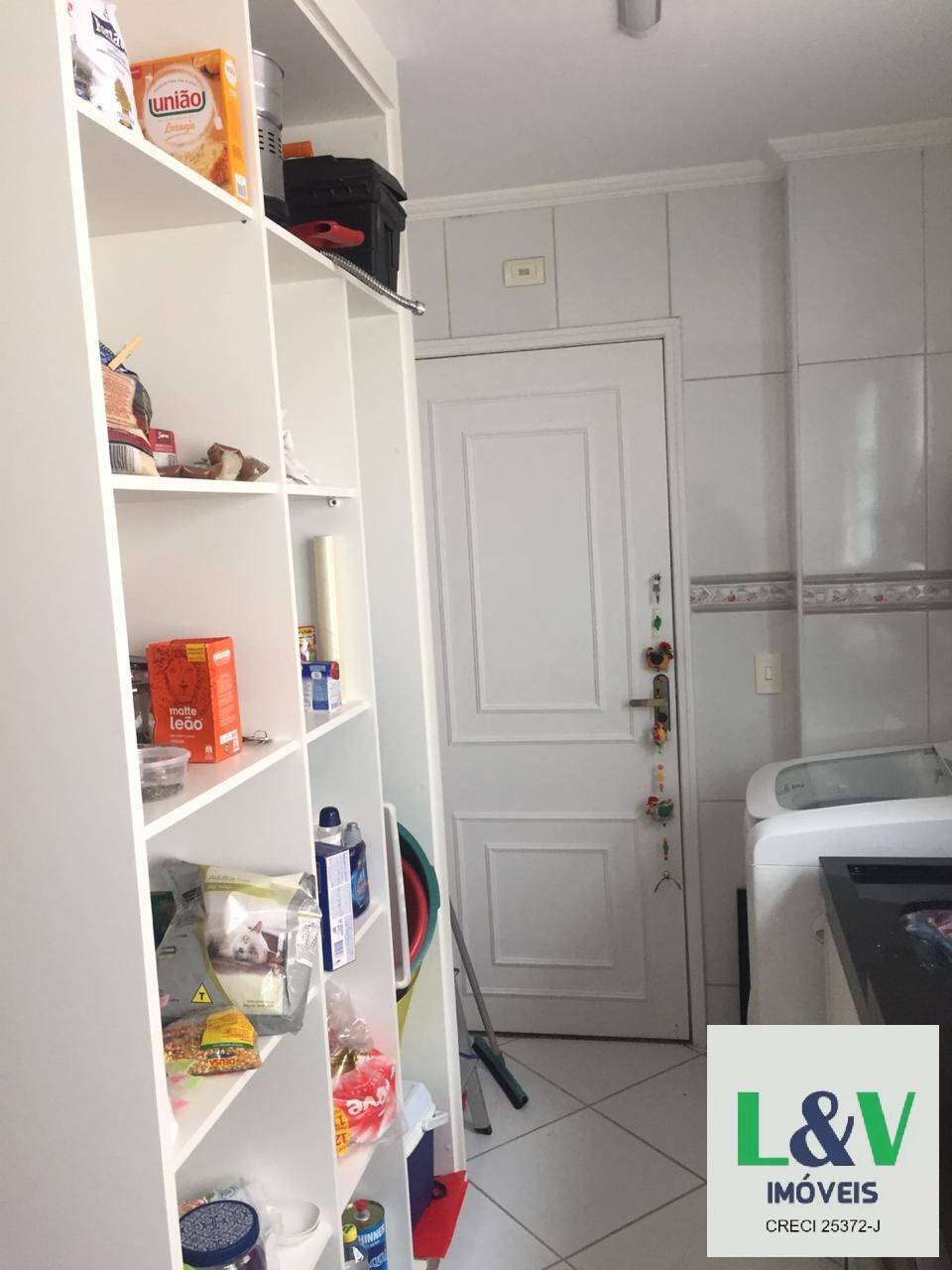 Apartamento à venda com 3 quartos, 75m² - Foto 14