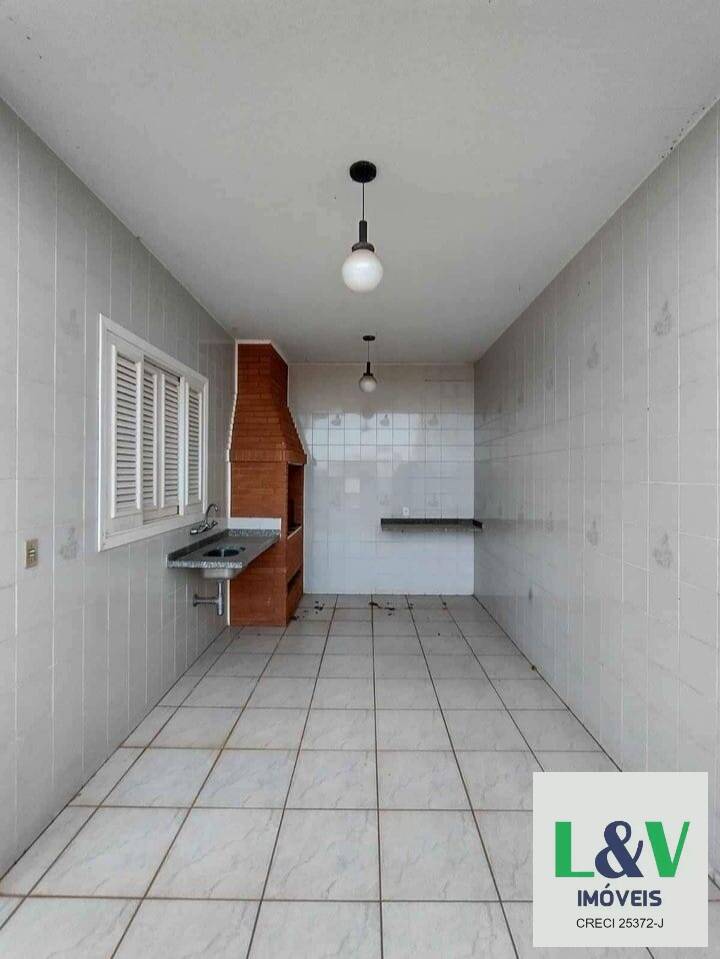 Casa de Condomínio à venda com 3 quartos, 430m² - Foto 8