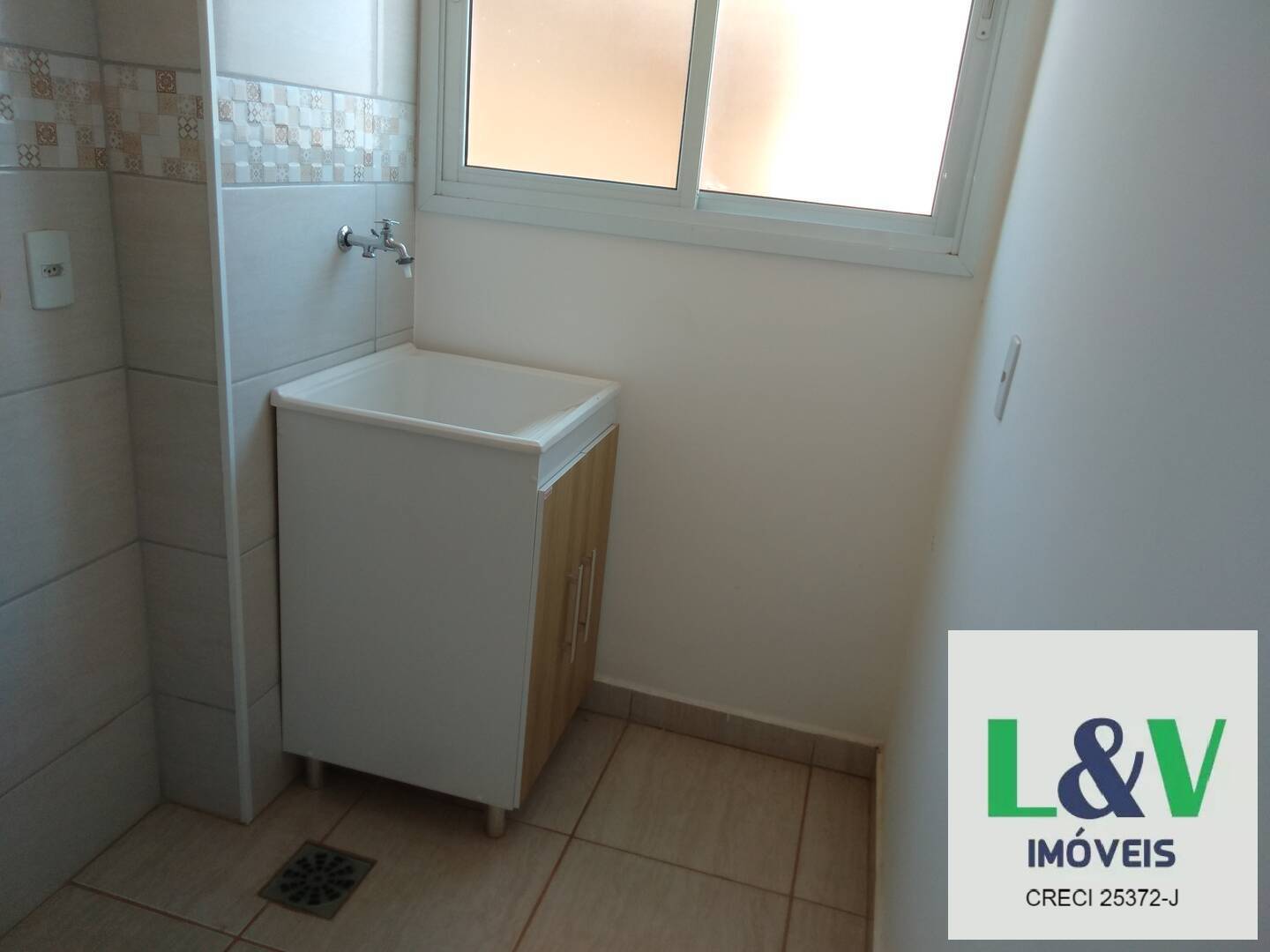 Apartamento à venda com 2 quartos, 49m² - Foto 11