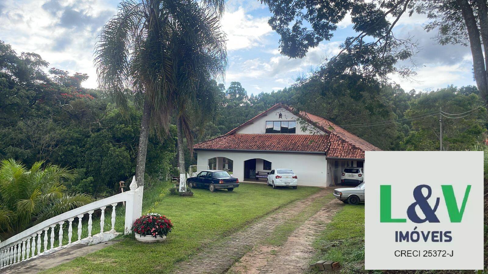 Fazenda à venda com 4 quartos, 20000m² - Foto 1