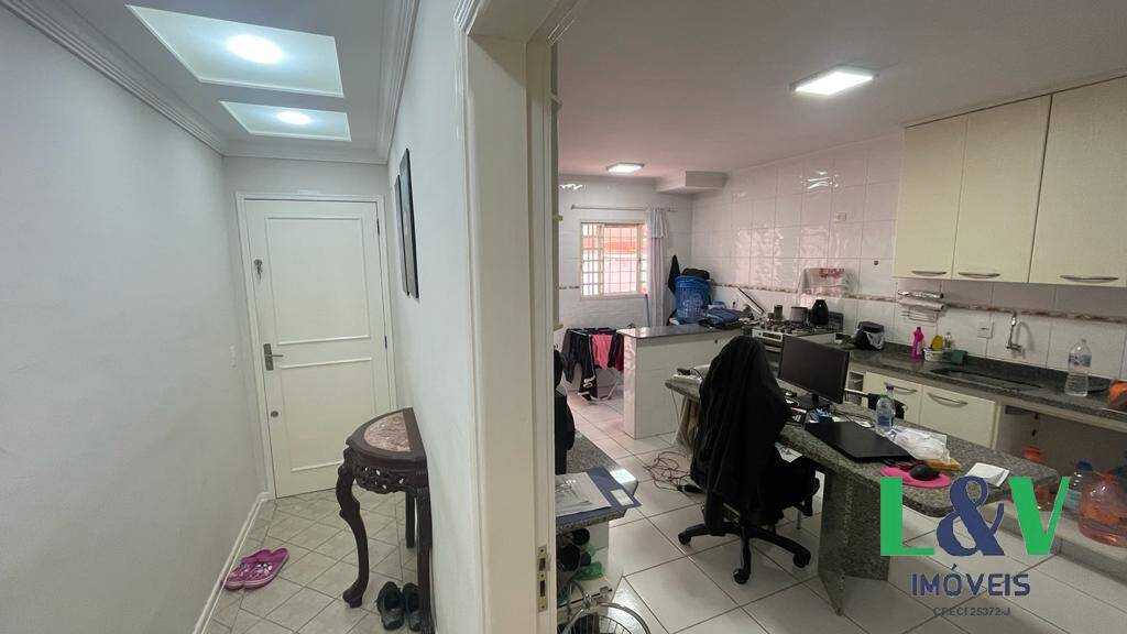 Apartamento à venda com 2 quartos, 74m² - Foto 2