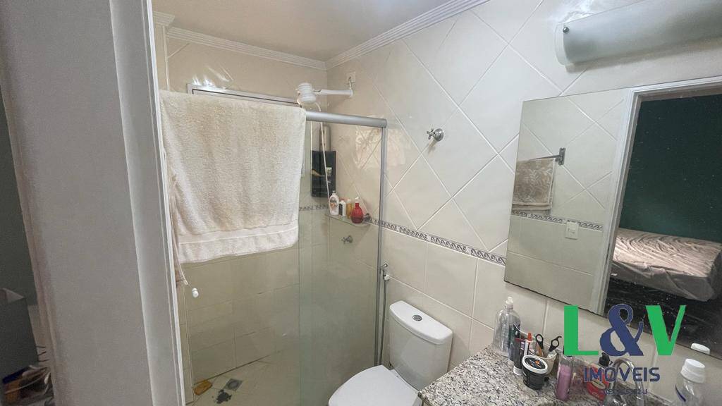 Apartamento à venda com 2 quartos, 74m² - Foto 5