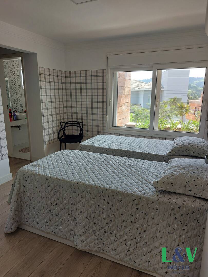 Casa de Condomínio à venda com 3 quartos, 360m² - Foto 44