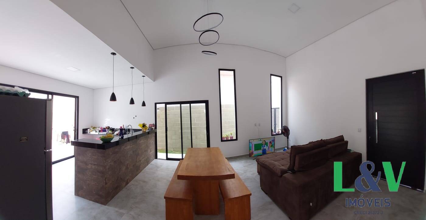 Casa de Condomínio à venda com 3 quartos, 140m² - Foto 3