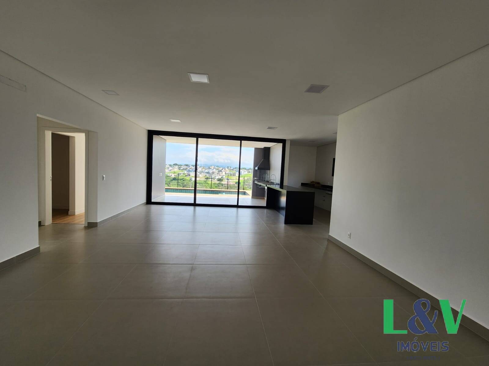 Casa de Condomínio à venda com 3 quartos, 230m² - Foto 5