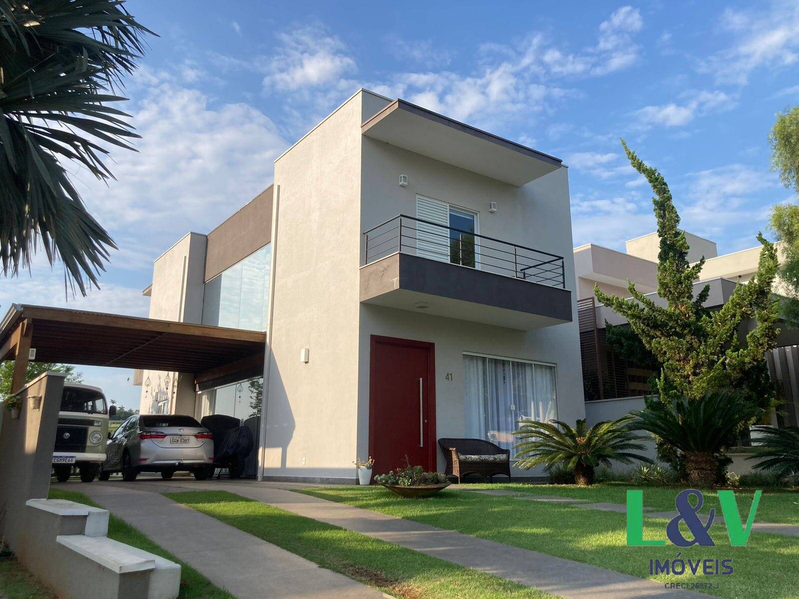 Casa à venda com 2 quartos, 184m² - Foto 2