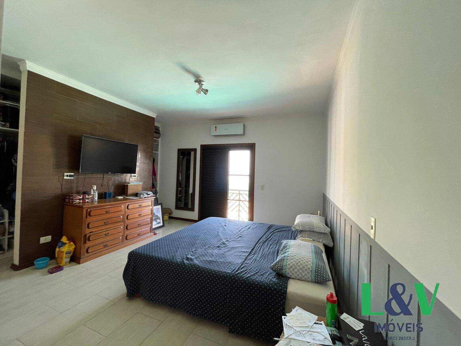 Casa à venda com 3 quartos, 270m² - Foto 26