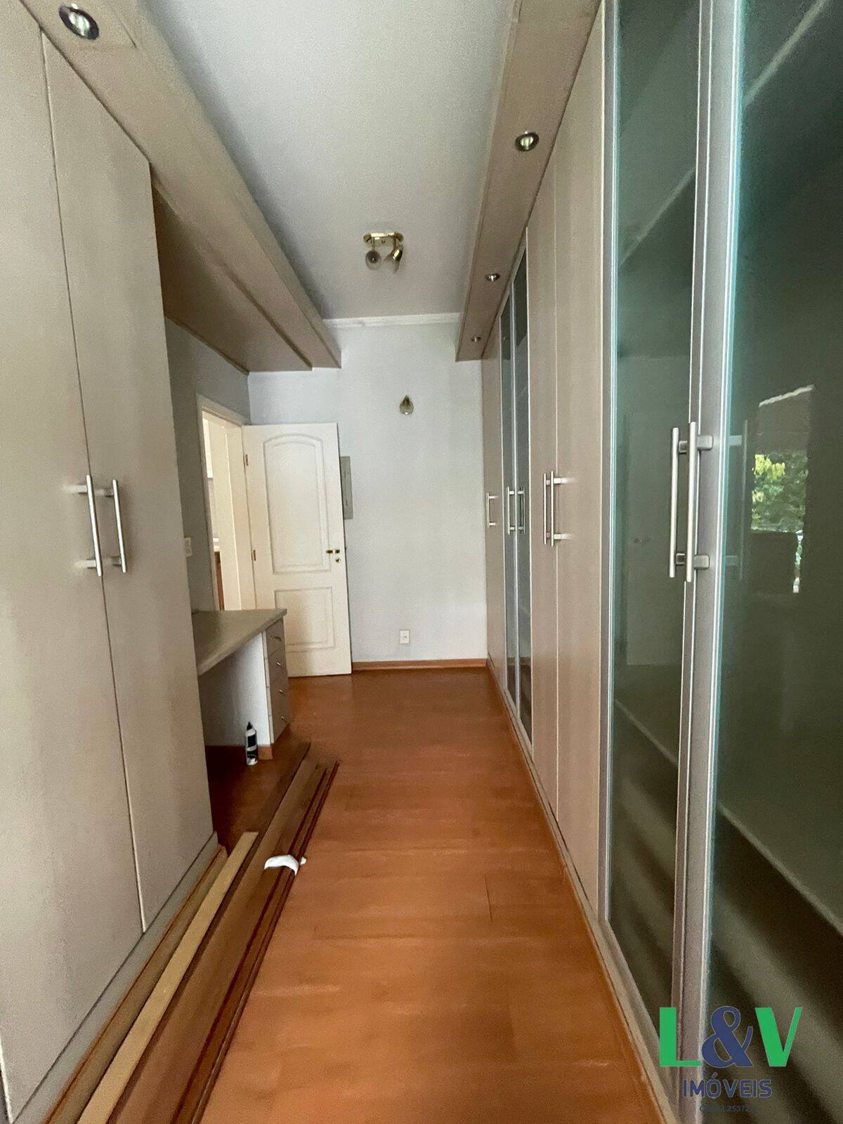 Casa à venda com 5 quartos, 450m² - Foto 11