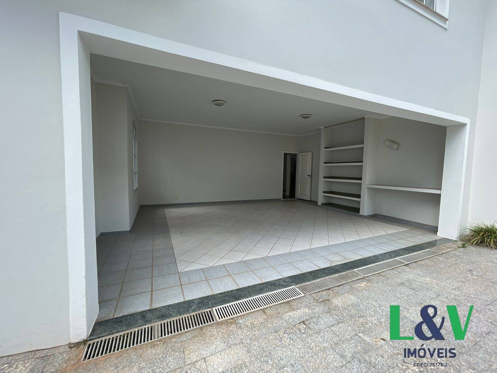 Casa à venda com 5 quartos, 450m² - Foto 30