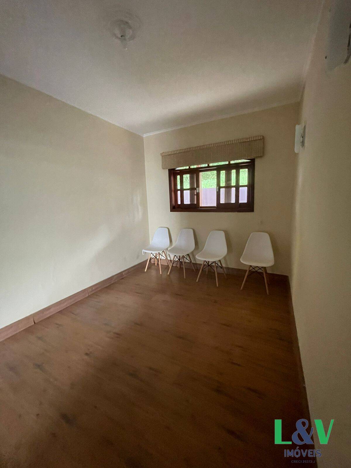 Casa para alugar com 3 quartos, 110m² - Foto 20