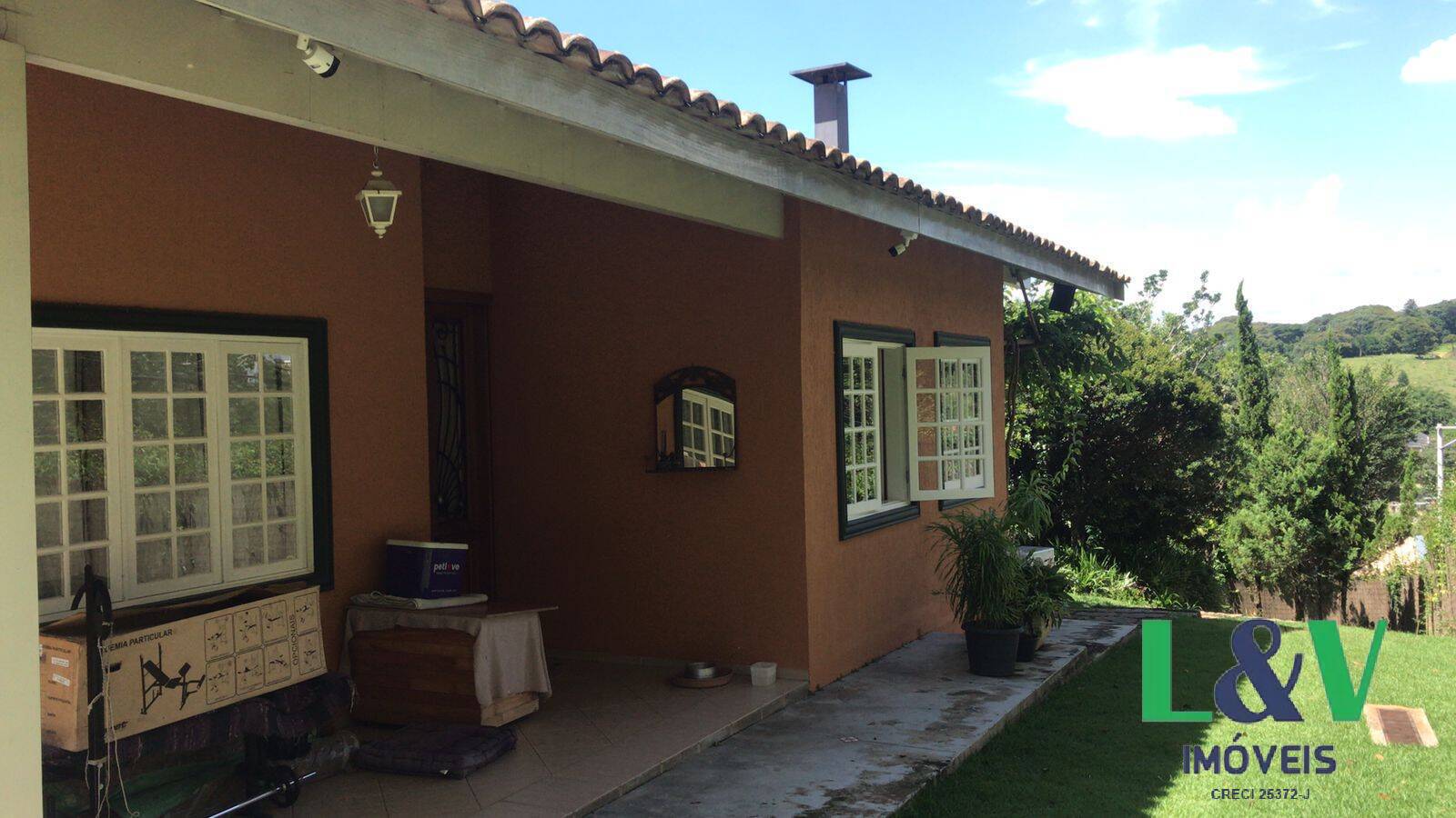 Casa à venda com 3 quartos, 307m² - Foto 4