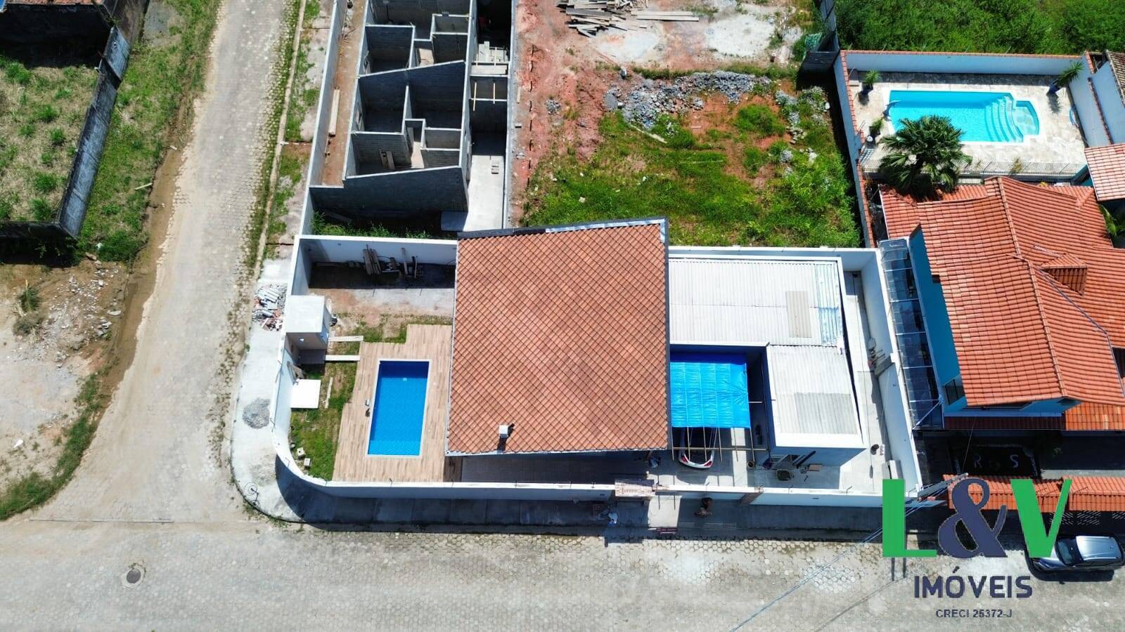 Casa à venda com 3 quartos, 250m² - Foto 70