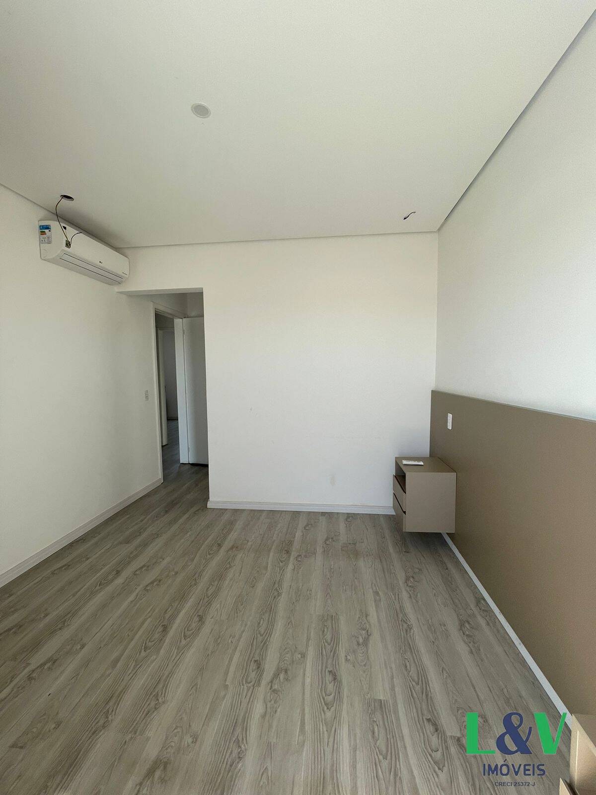 Casa para alugar com 3 quartos, 136m² - Foto 11