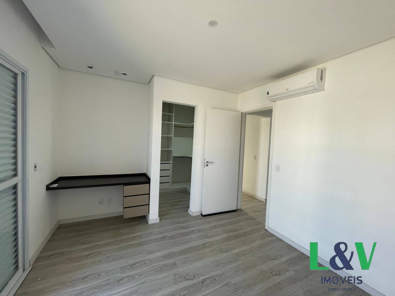 Casa para alugar com 3 quartos, 136m² - Foto 27