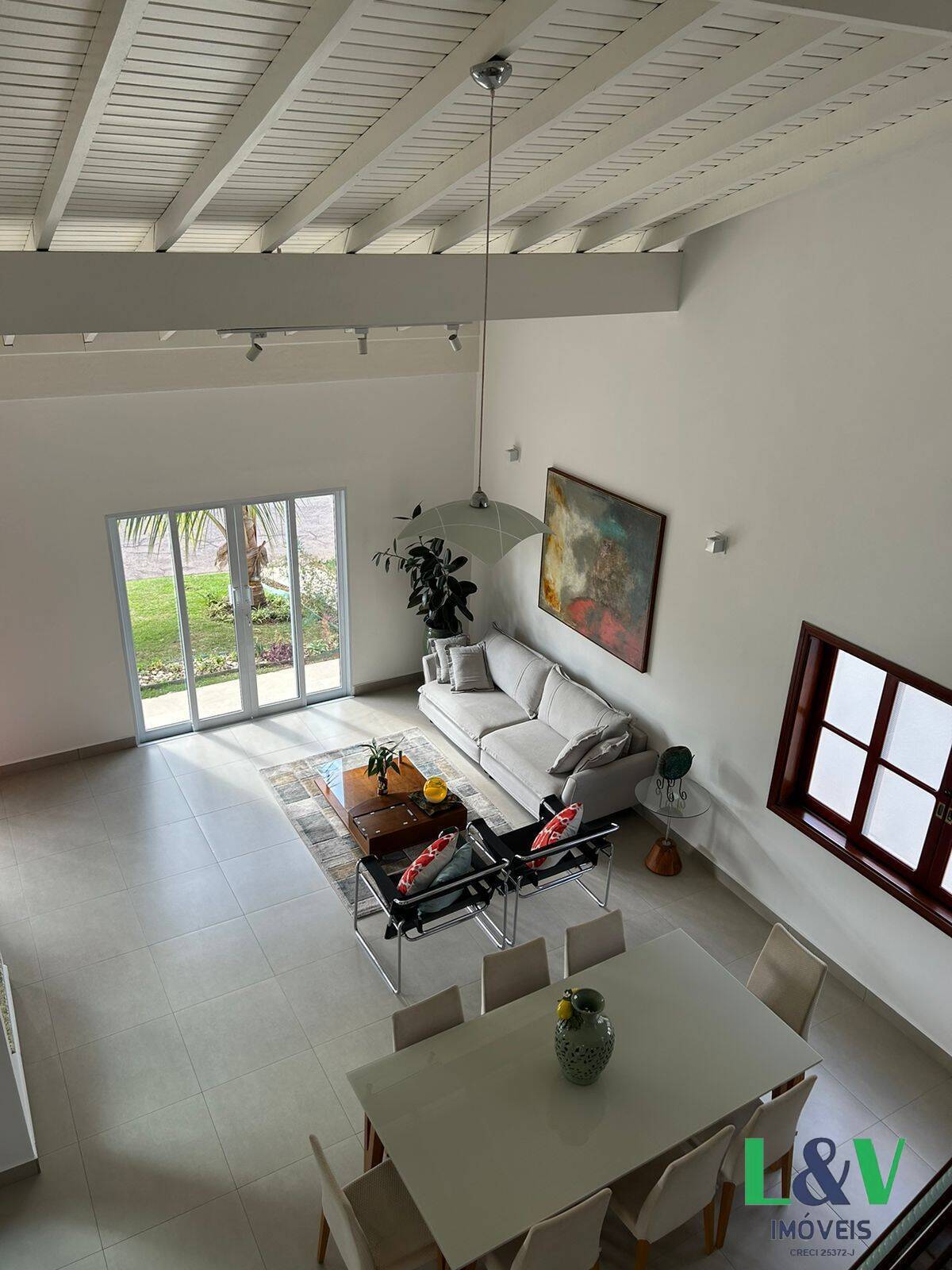 Casa à venda com 4 quartos, 300m² - Foto 17