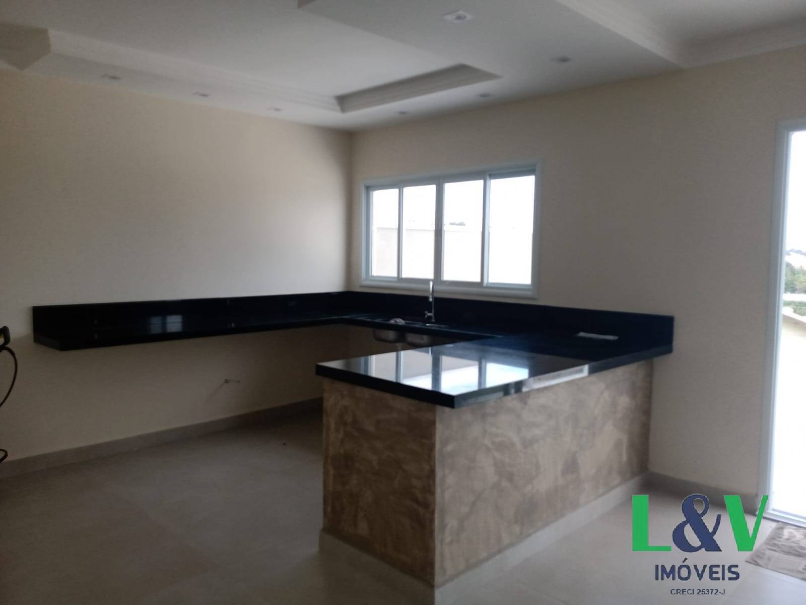 Casa à venda com 3 quartos, 170m² - Foto 5