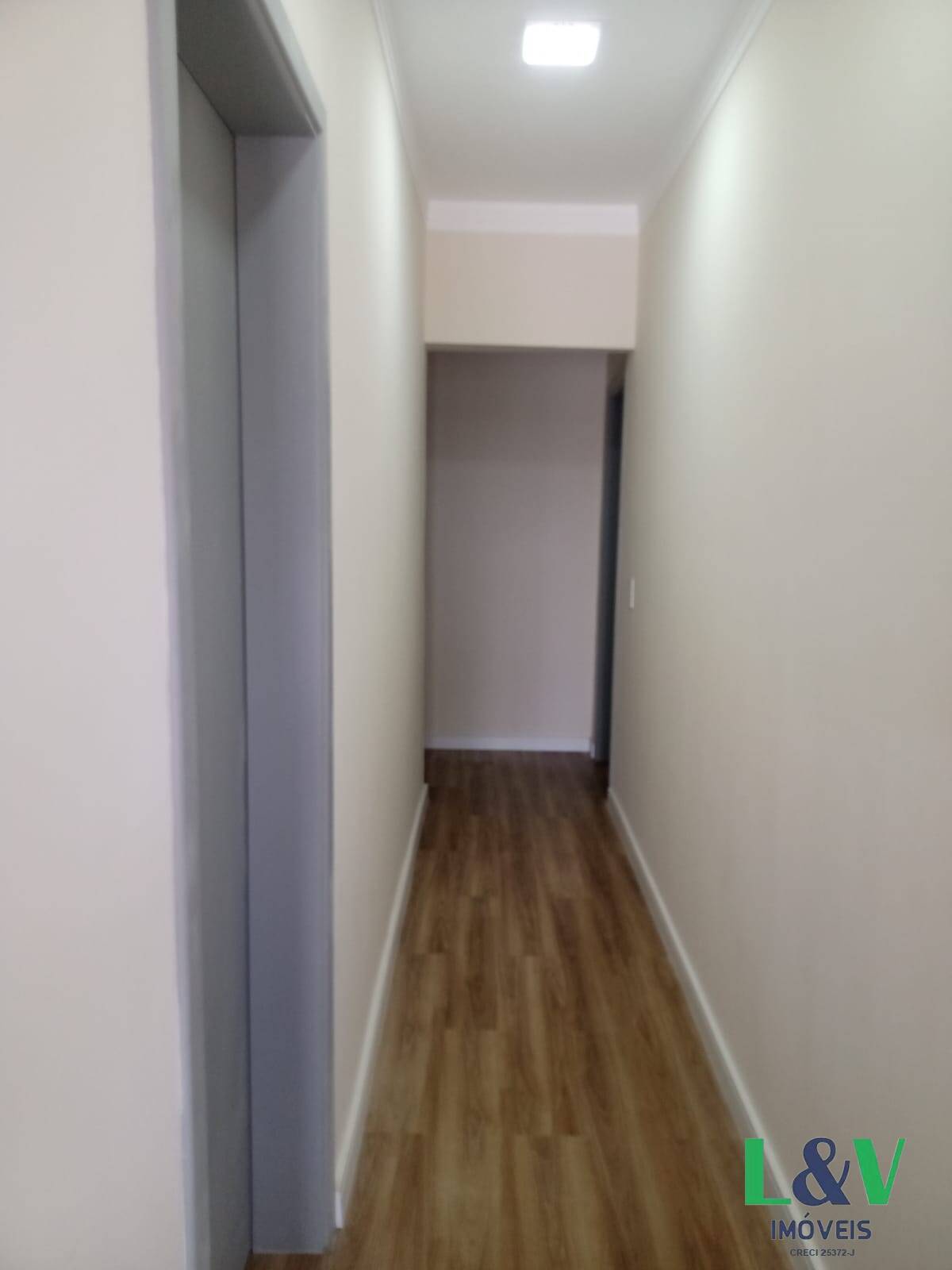 Casa à venda com 3 quartos, 170m² - Foto 18