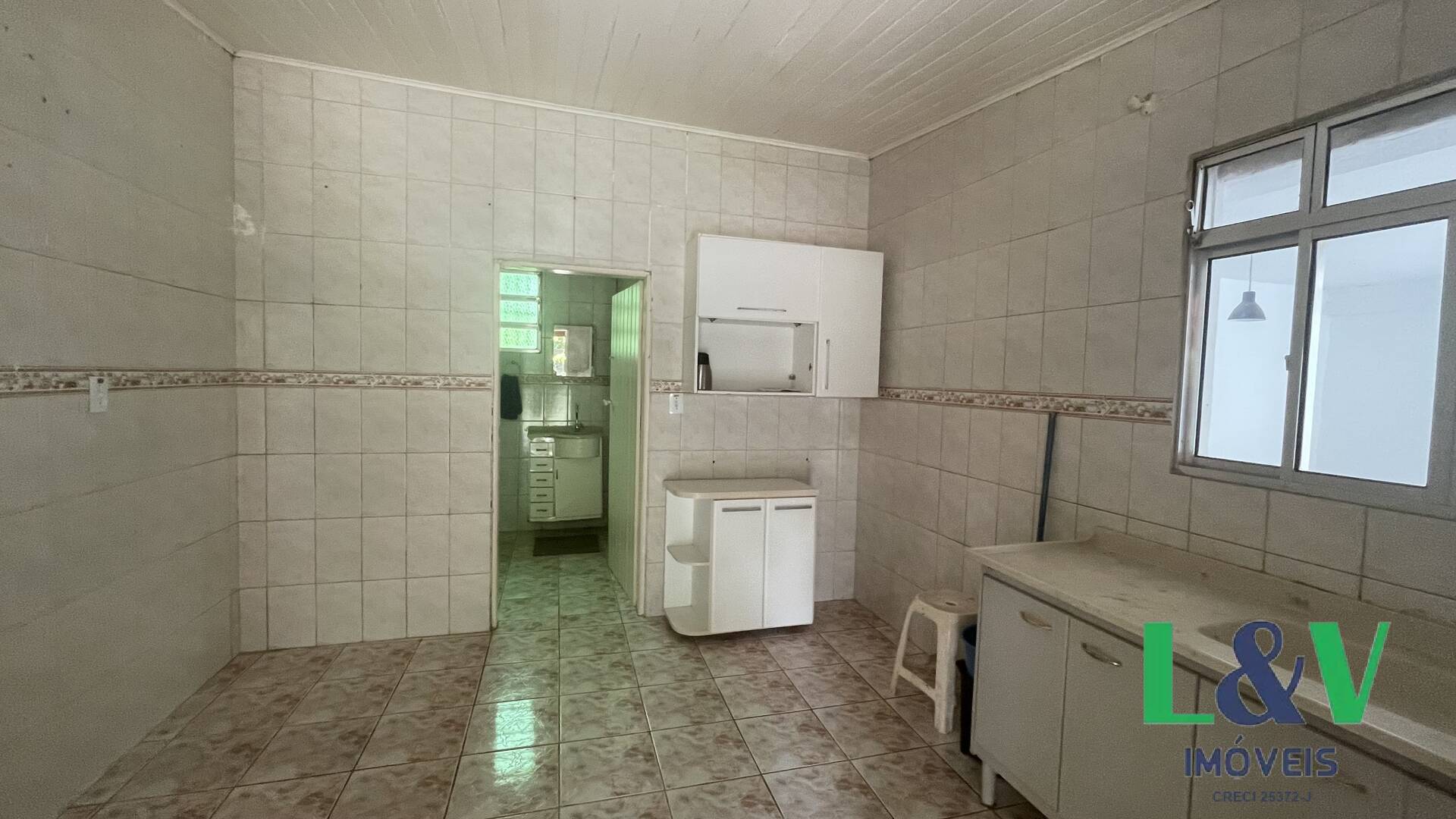 Casa à venda com 2 quartos, 1600m² - Foto 21