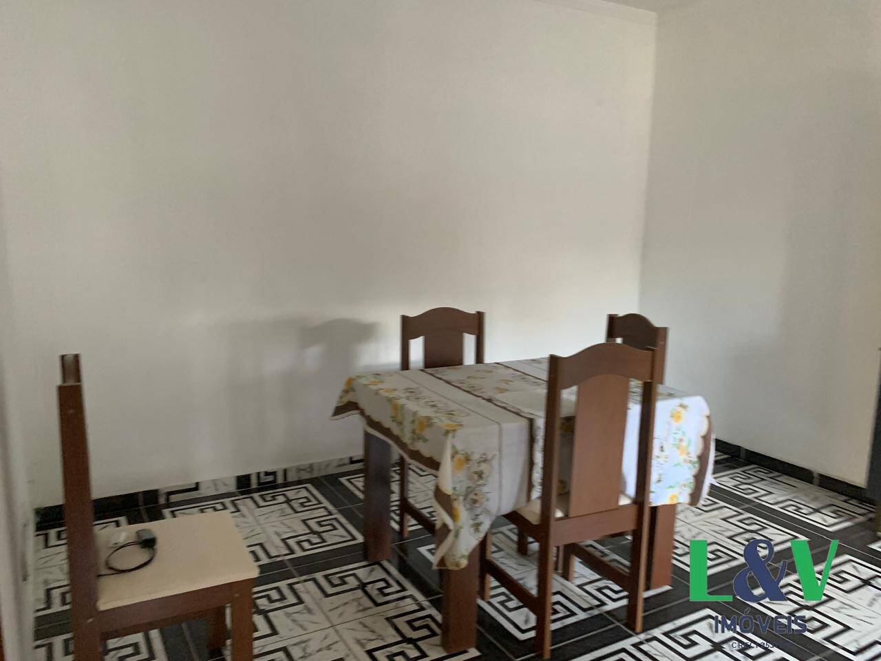 Casa à venda com 2 quartos, 190m² - Foto 5