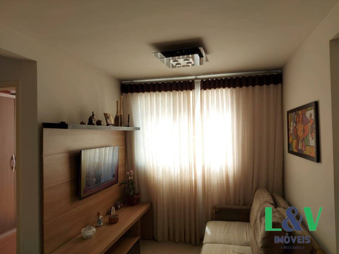 Apartamento à venda com 2 quartos, 52m² - Foto 1