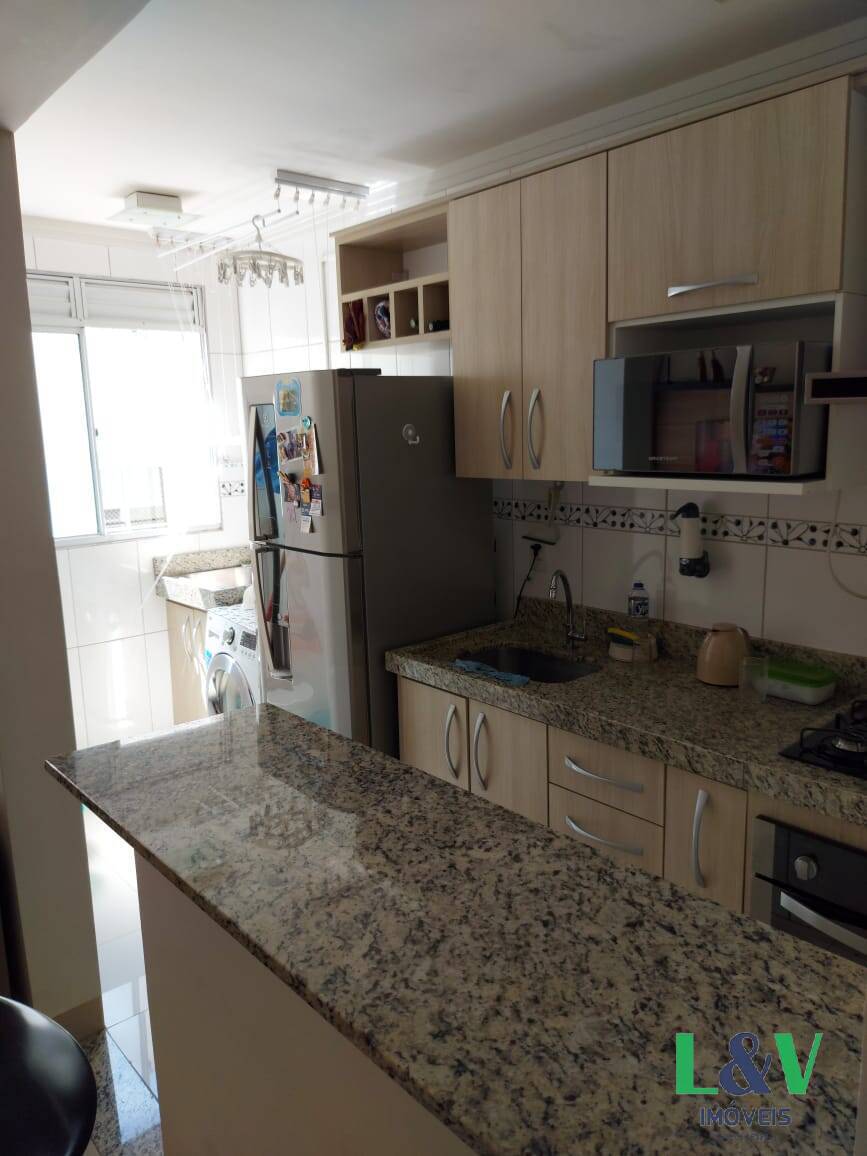 Apartamento à venda com 2 quartos, 52m² - Foto 3