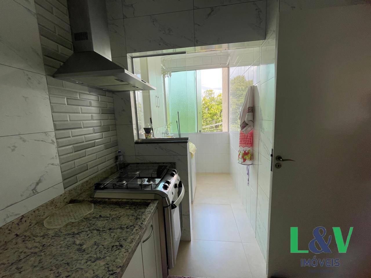 Apartamento à venda com 2 quartos, 72m² - Foto 9