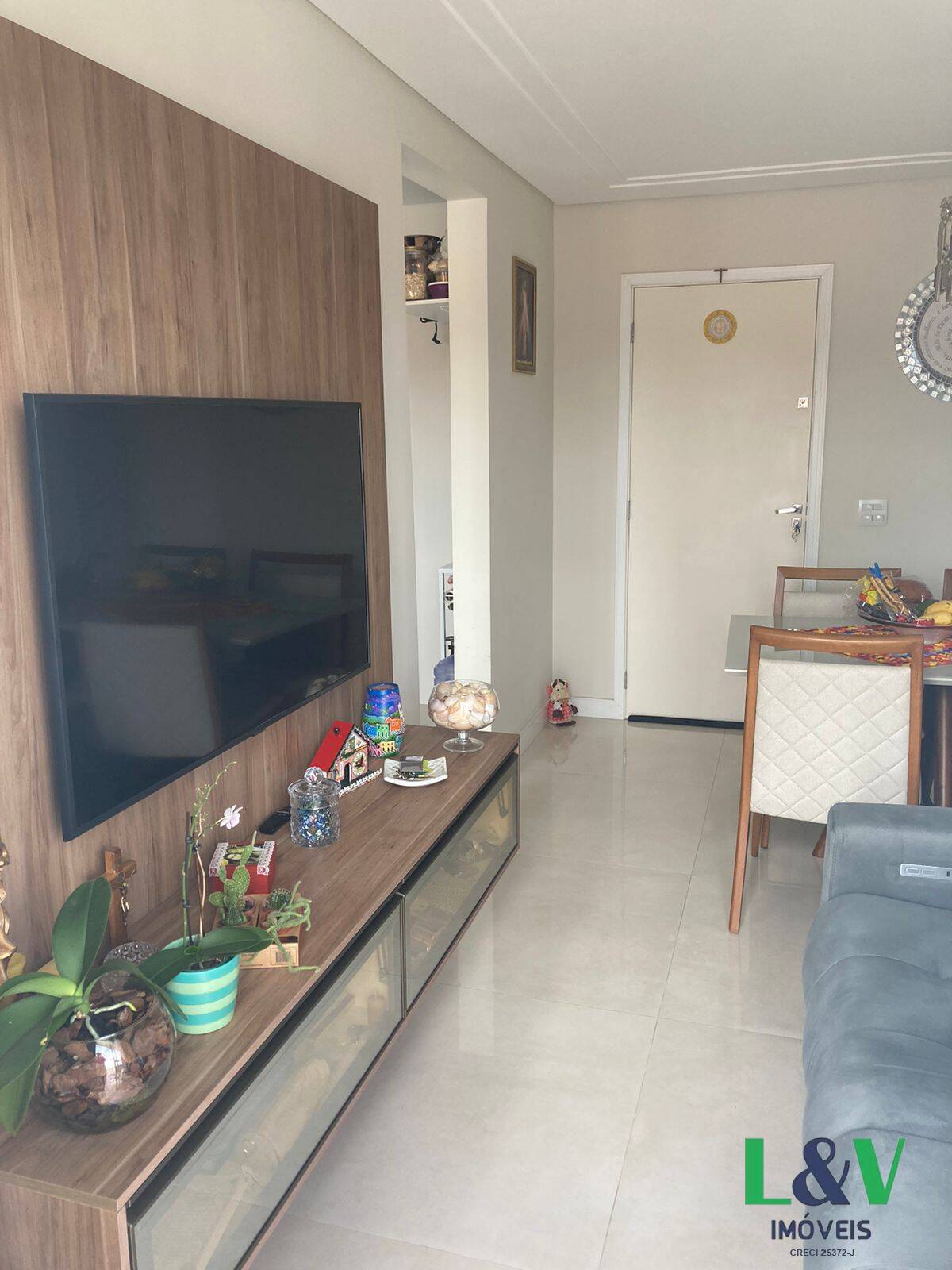 Apartamento à venda com 2 quartos, 58m² - Foto 4