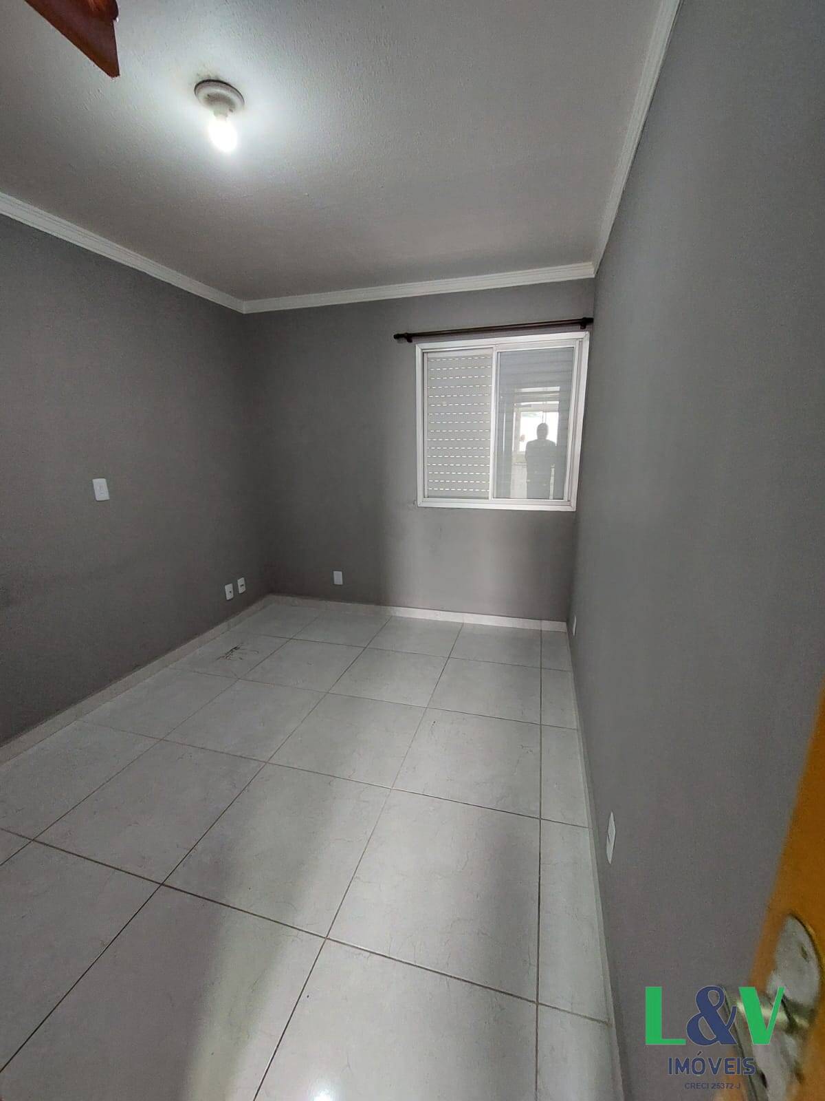 Apartamento à venda com 2 quartos, 70m² - Foto 6