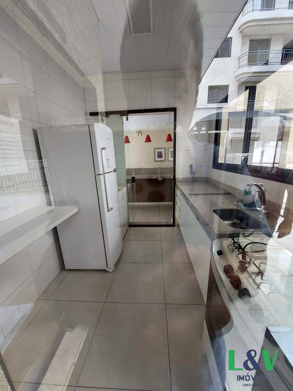 Apartamento para alugar com 3 quartos, 96m² - Foto 5