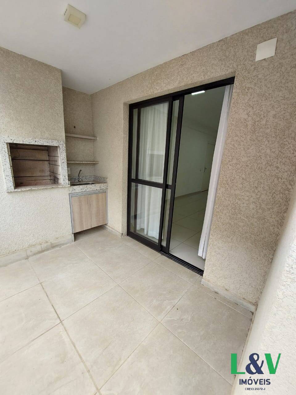 Apartamento para alugar com 3 quartos, 96m² - Foto 19