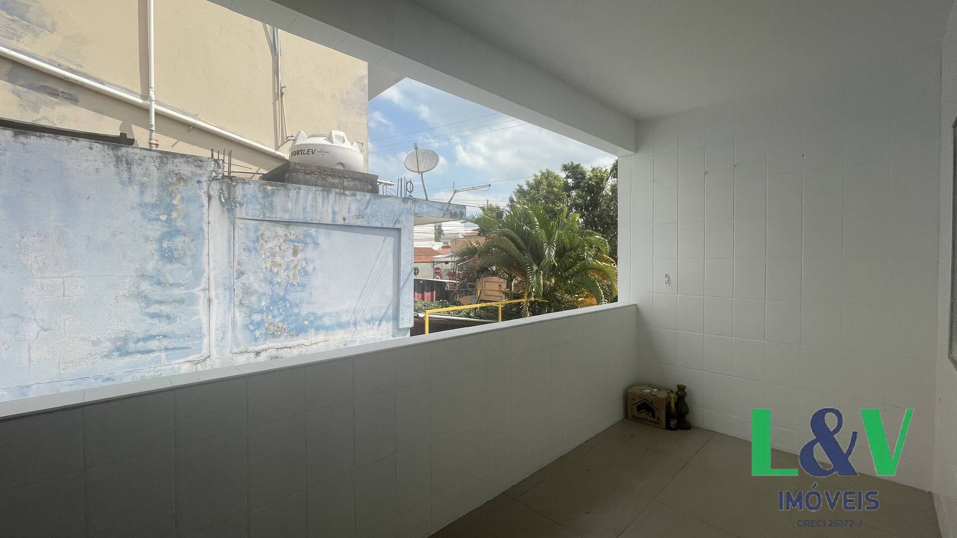 Apartamento para alugar com 3 quartos, 100m² - Foto 14