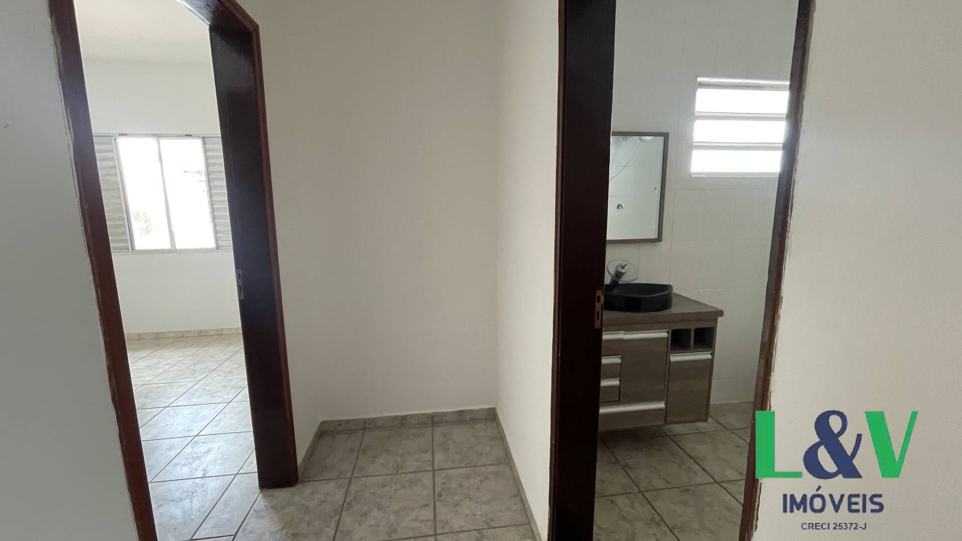 Apartamento para alugar com 3 quartos, 100m² - Foto 13