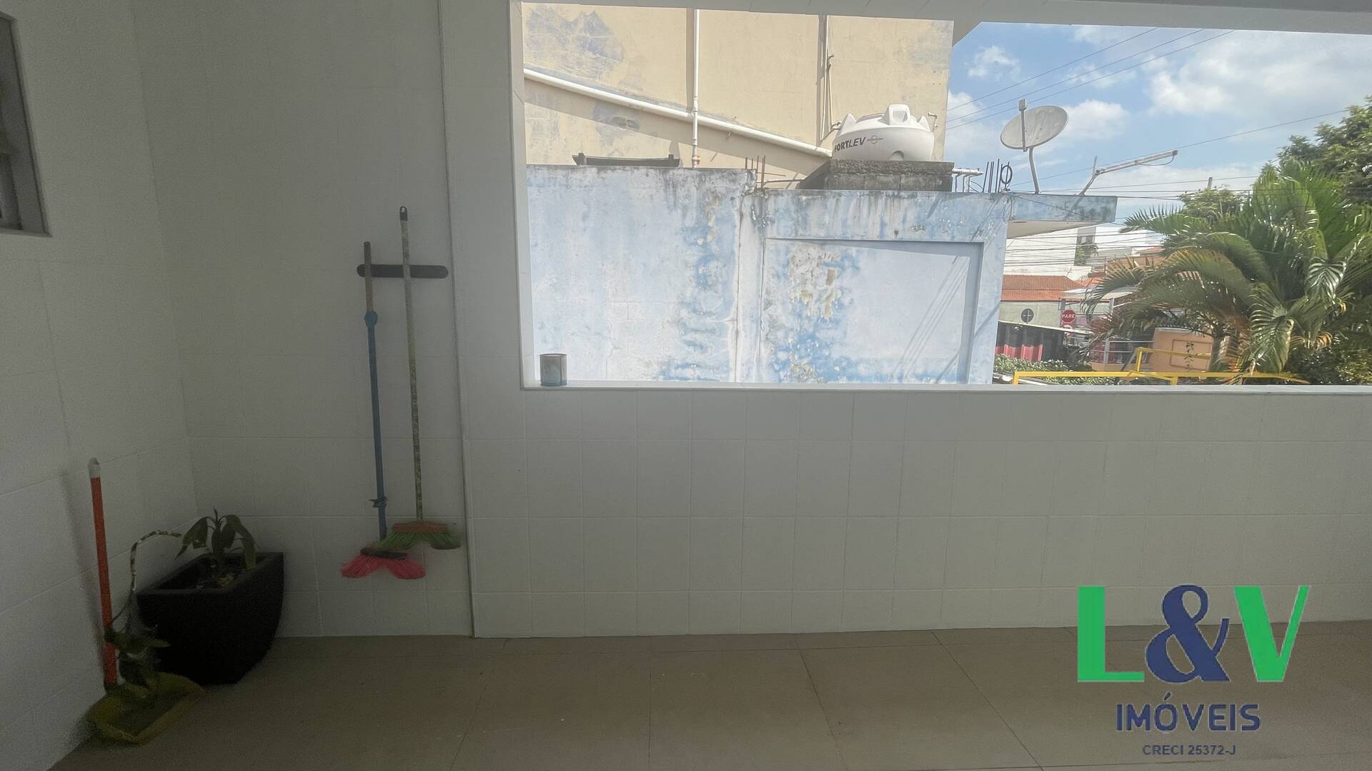 Apartamento para alugar com 3 quartos, 100m² - Foto 17