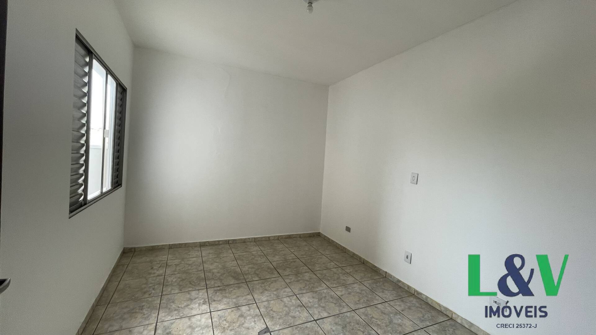 Apartamento para alugar com 3 quartos, 100m² - Foto 5