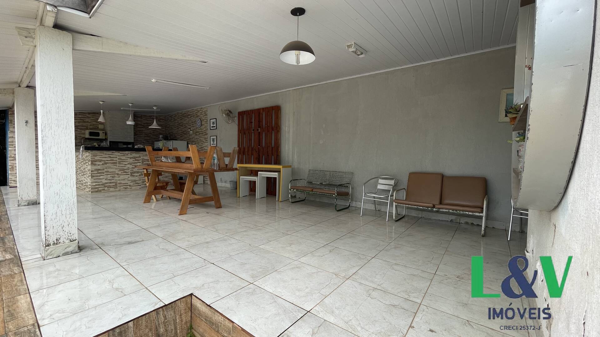 Fazenda à venda com 1 quarto, 50m² - Foto 2