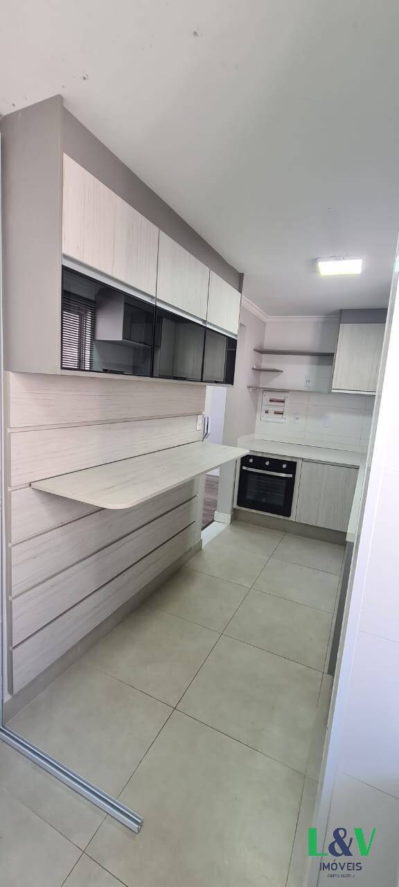 Apartamento à venda com 3 quartos, 69m² - Foto 3