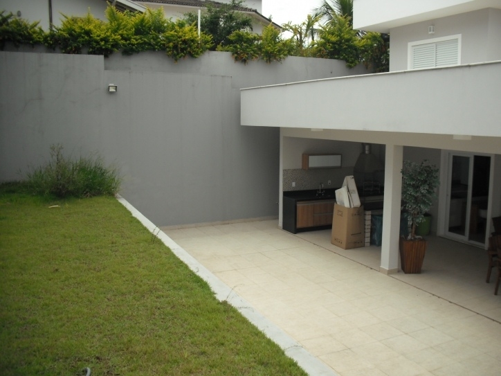 Casa à venda com 3 quartos, 300m² - Foto 8